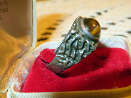 Vintage Silver Tiger's Eye Cabochon Ring