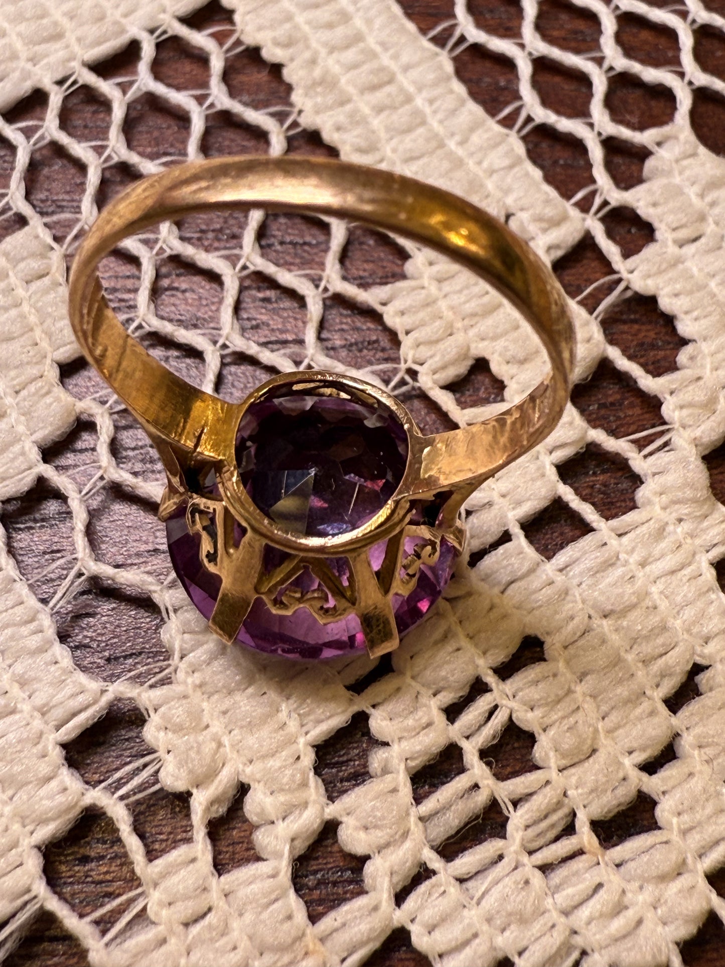 Antique 18K Solid Gold Art Deco Color Change Sapphire Ring