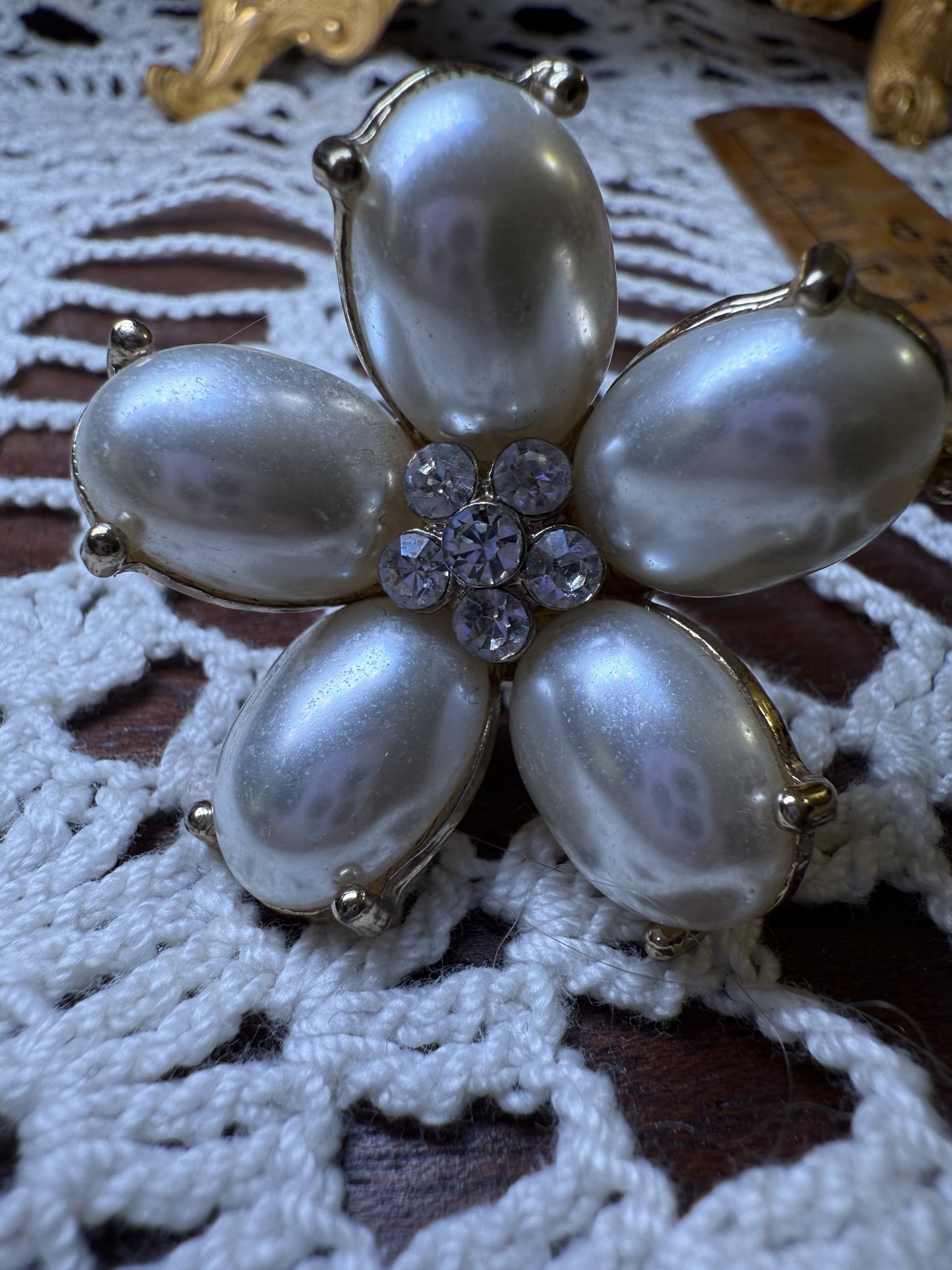 Vintage Pearl Flower Ring