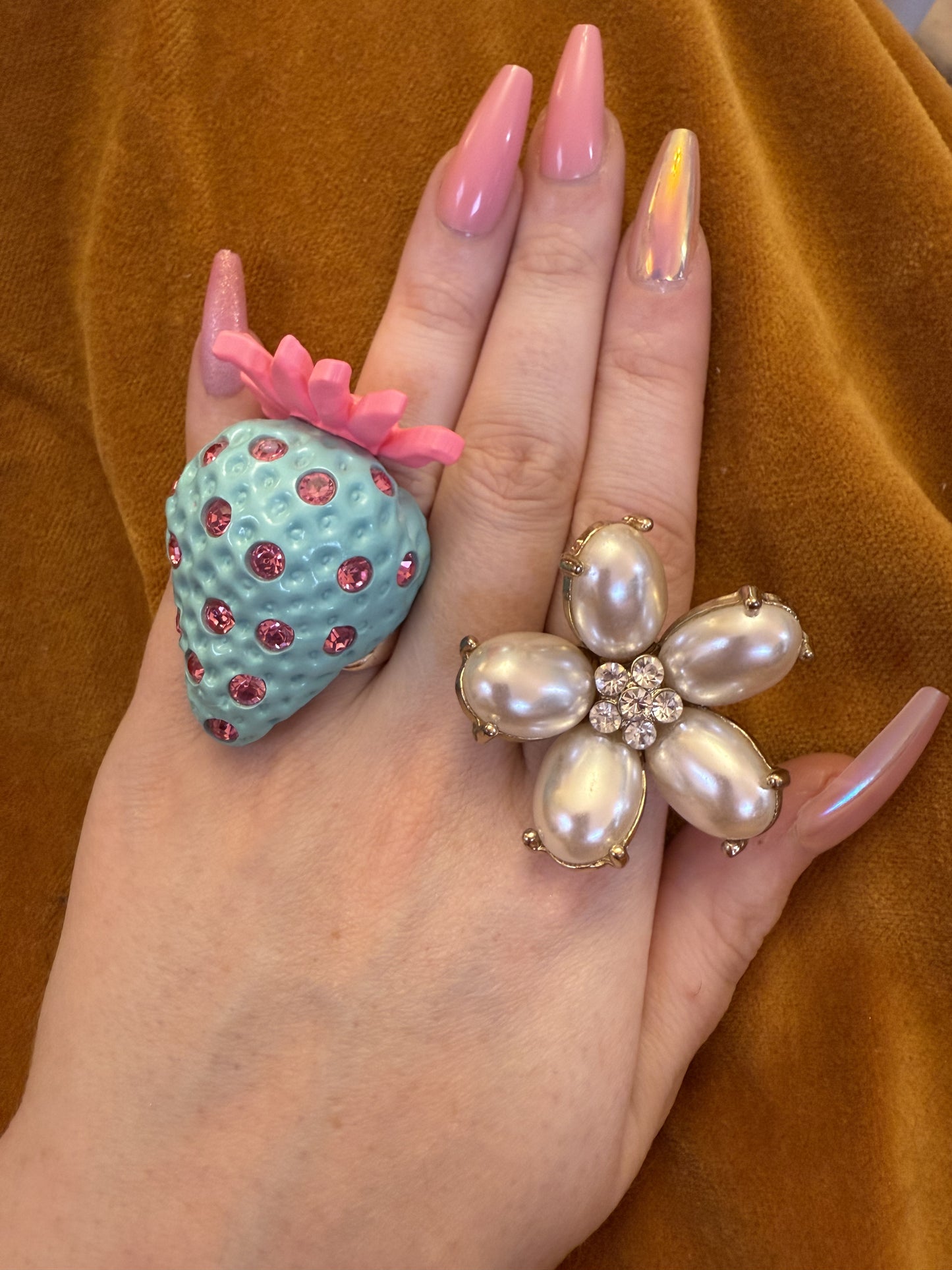 Vintage Pearl Flower Ring