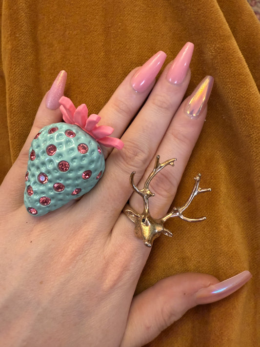 Vintage Giant Deer Ring