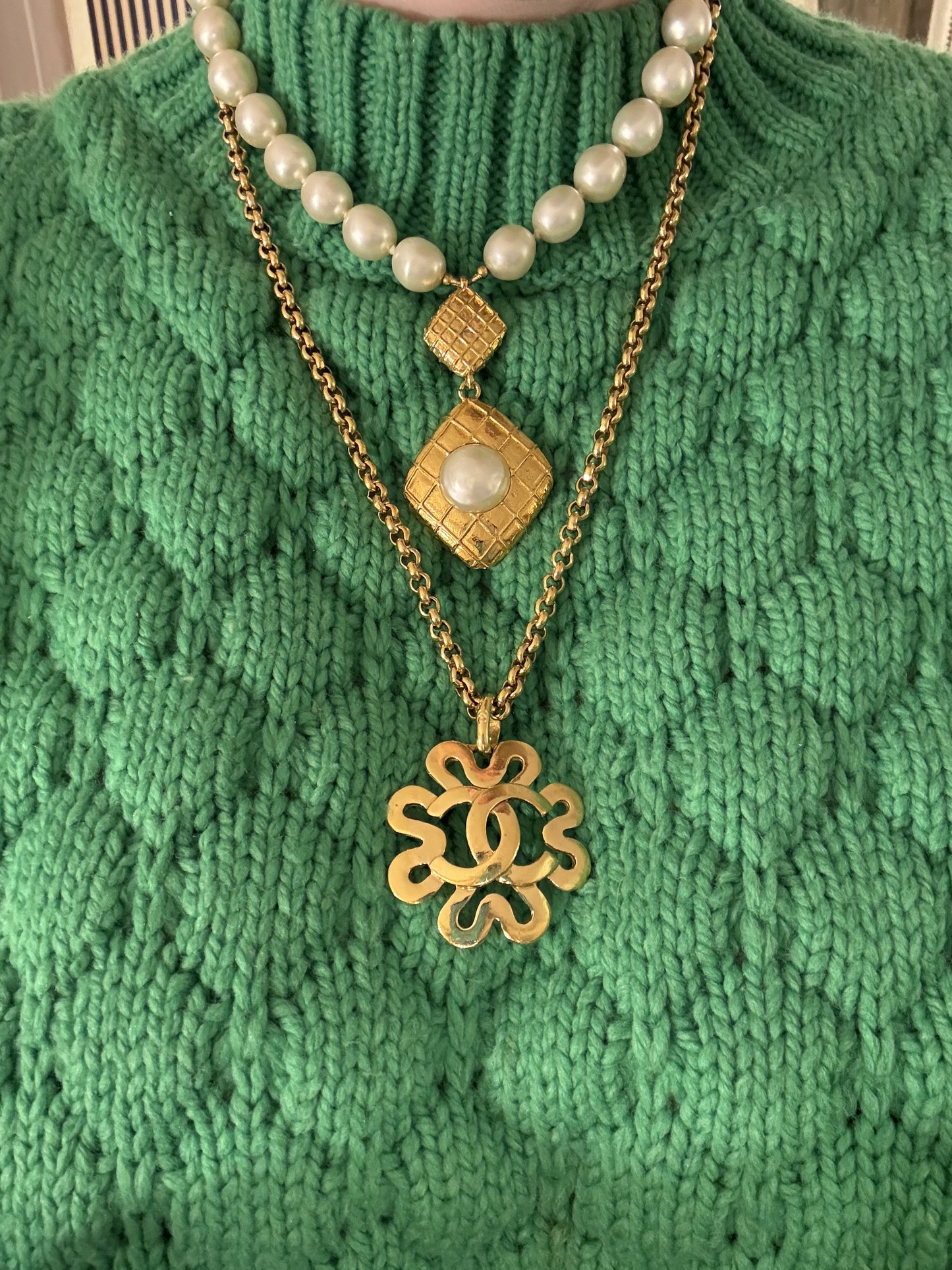 Vintage Chanel 1995 Lucky Clover Gold Pendant Necklace